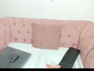 Melaniie_Hill Chaturbate stream image from May 14, 2026