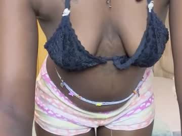 Minnie_Kay Chaturbate stream image from May 14, 2026