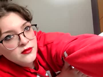 Bettycake666 Chaturbate stream image from May 15, 2026