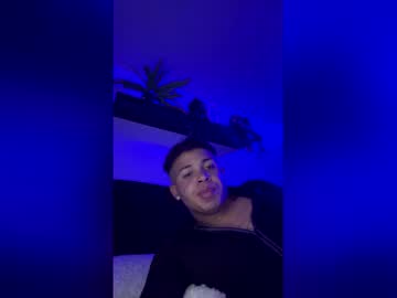 Daxcollins11 Chaturbate stream image from May 15, 2026