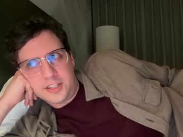 Doggiewhore Chaturbate stream image from May 15, 2026