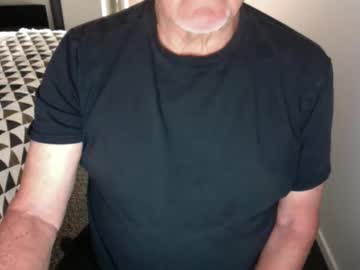 Enzed2 Chaturbate stream image from May 15, 2026