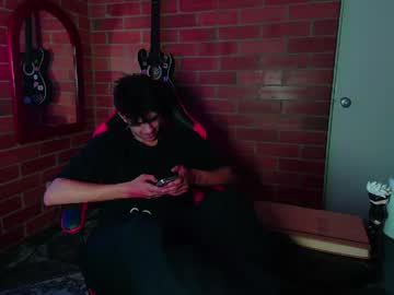 Kurtt_ Chaturbate stream image from May 15, 2026