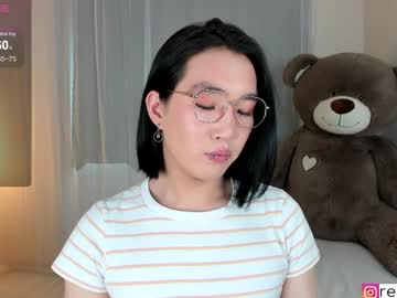 Ren_Yoonn Chaturbate stream image from May 15, 2026