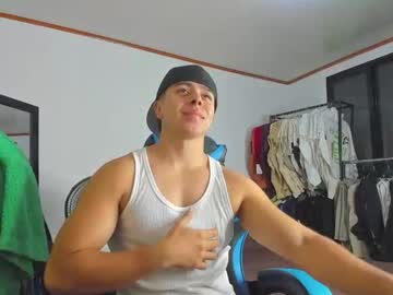 Esteban1275 Chaturbate stream image from May 15, 2026
