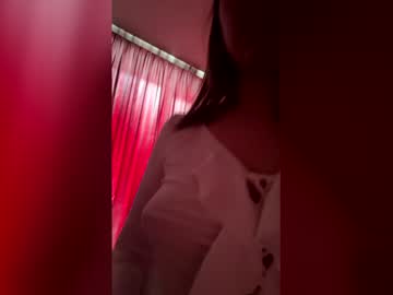 Yuli696 Chaturbate stream image from May 15, 2026