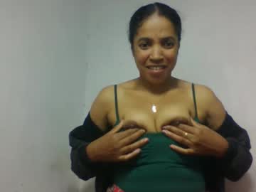 Bbrigite Chaturbate stream image from May 15, 2026