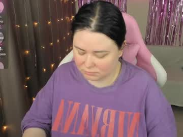 Bellybooxo Chaturbate stream image from May 15, 2026