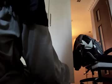 Lynettawiseman Chaturbate stream image from May 15, 2026