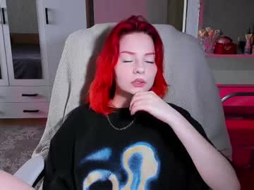 Ellales Chaturbate stream image from May 15, 2026