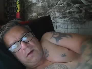Tatts4tits Chaturbate stream image from May 15, 2026