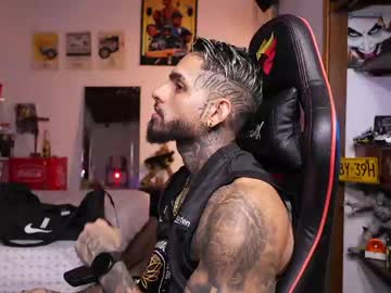 Logan_Hugh8 Chaturbate stream image from May 15, 2026