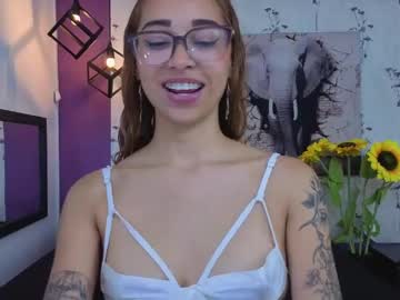Antonella_Mc Chaturbate stream image from May 15, 2026