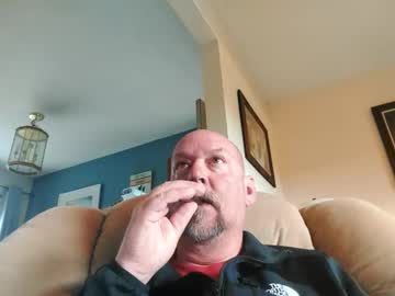 Bananatwins1 Chaturbate stream image from May 15, 2026