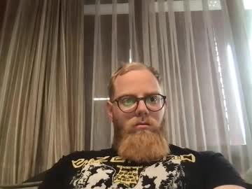 Peschiii Chaturbate stream image from May 15, 2026
