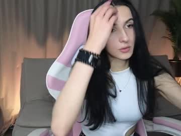 Lilivanilli Chaturbate stream image from May 15, 2026
