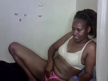 Sly_Mama Chaturbate stream image from May 15, 2026