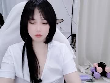 Zhen0 Chaturbate stream image from May 15, 2026