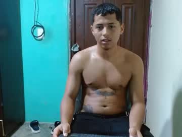 Lil_Condor_Baby Chaturbate stream image from May 15, 2026