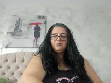 Sweetmiki9 Chaturbate stream image from May 15, 2026