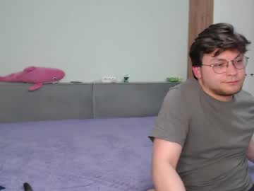 Fluffyhouse Chaturbate stream image from May 15, 2026