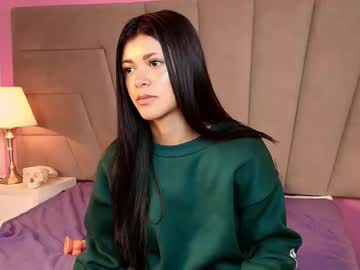 Stefanybloom Chaturbate stream image from May 15, 2026