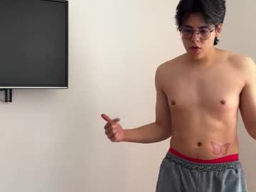 Andyuwuu Chaturbate stream image from May 15, 2026
