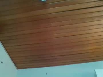 Naye2501 Chaturbate stream image from May 15, 2026