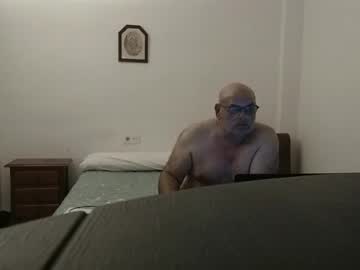 _Reyi Chaturbate stream image from May 15, 2026