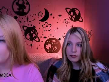 Shinykaya Chaturbate stream image from May 15, 2026