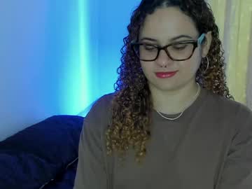 Sultrysecrets_ Chaturbate stream image from May 15, 2026
