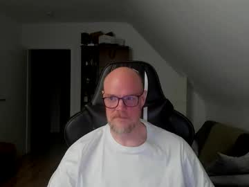 Milklover0815 Chaturbate stream image from May 15, 2026