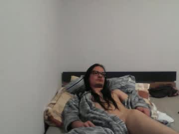 Peterplantlover Chaturbate stream image from May 15, 2026