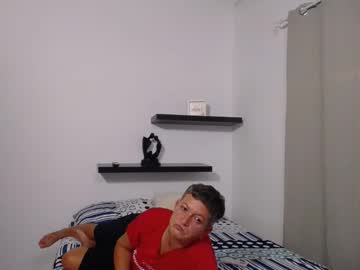 Carry_Big Chaturbate stream image from May 15, 2026
