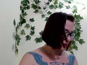 Paulinches_Love Chaturbate stream image from May 15, 2026