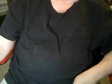 Rndmronnie Chaturbate stream image from May 15, 2026