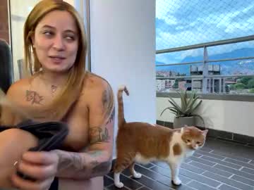 Amy_Coquette Chaturbate stream image from May 15, 2026