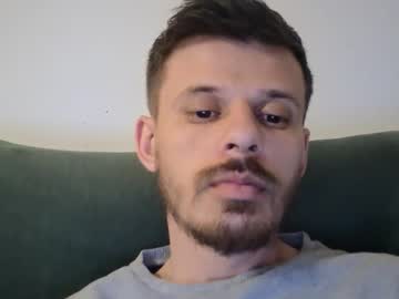 Rayann27 Chaturbate stream image from May 16, 2026