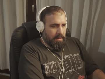 Dicristalino Chaturbate stream image from May 16, 2026