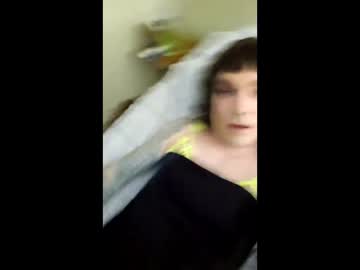 Jennijayslayy Chaturbate stream image from May 16, 2026