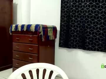 Kolombianox Chaturbate stream image from May 16, 2026