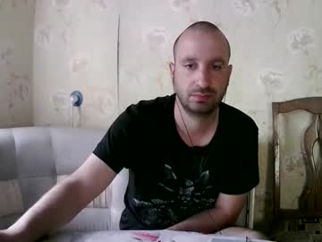 Kostua31 Chaturbate stream image from May 16, 2026