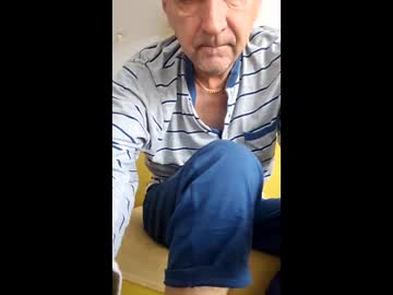 Medeni62 Chaturbate stream image from May 16, 2026