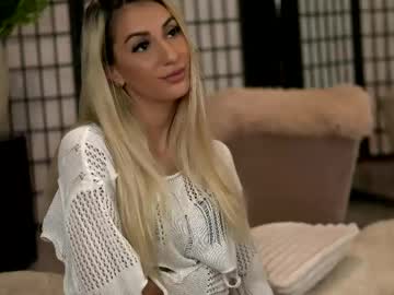Awalynch Chaturbate stream image from May 16, 2026
