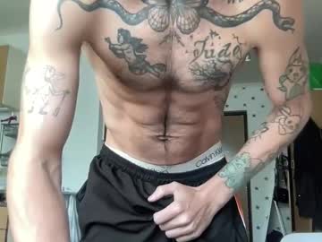Brianmuscle Chaturbate stream image from May 16, 2026