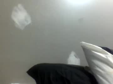 Chellabella1381149365 Chaturbate stream image from May 16, 2026