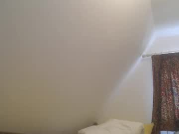 Graelle Chaturbate stream image from May 16, 2026