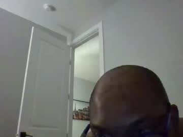 Valenteno11 Chaturbate stream image from May 16, 2026