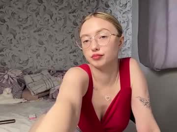 Your_Starlight Chaturbate stream image from May 16, 2026