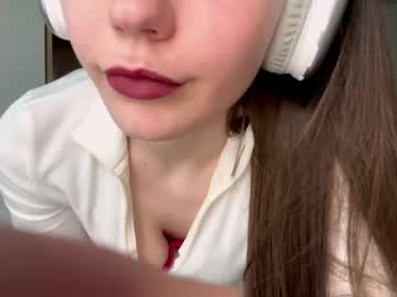 Velvastedronsky Chaturbate stream image from May 16, 2026